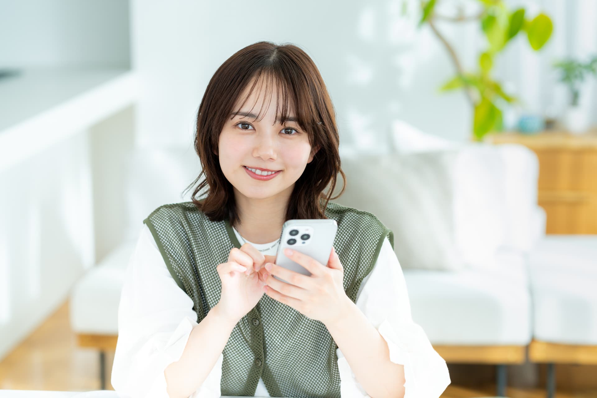Bilingual operator assisting in Japan